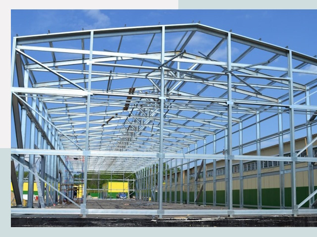 Строительство фабрик в Ленинске-Кузнецком